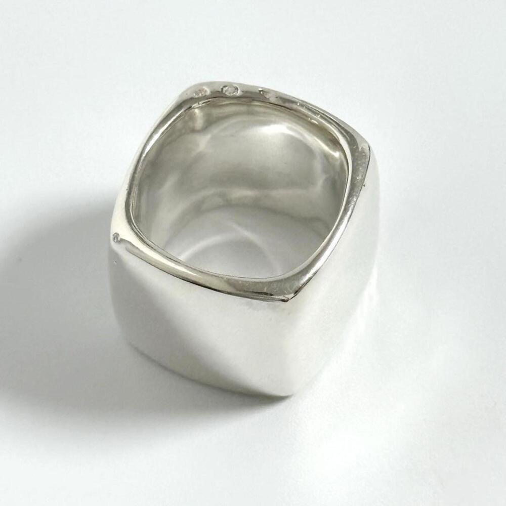 CHANEL Authentic Vintage Silver Ring - Picture 4 of 10
